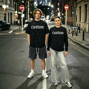 T-shirt en coton de <span class=keywords><strong>luxe</strong></span> pour hommes, personnalisé avec strass, délavé à l'acide, coupe oversize et carrée, <span class=keywords><strong>vêtement</strong></span> de haute qualité pour la vente en gros - Product Image 5