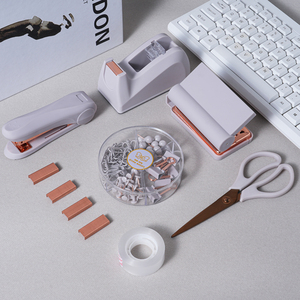 ชุดเครื่องเขียนสำนักงานสีขาวโรสโกลด์ขายส่ง ชุดอุปกรณ์ตั้งโต๊ะพร้อมที่เย็บ<span class=keywords><strong>กระดาษ</strong></span> เครื่องเจาะกระดาษ กรรไกร และที่ตัดเทป - Product Image 2