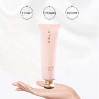 Crème pour les mains miniature de la reine chinoise antique, hydratante et nourrissante, offrant des bienfaits éclaircissants pour le soin de la peau des mains