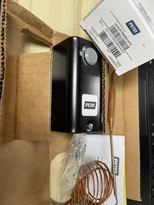 NEW-BRAND Johnson-PENN A19ABC-41C <b>Remote</b> <b>Bulb</b> <b>Control</b> A19 Series Utility Thermostats - Product Image 6