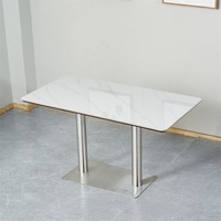 Table de salle à manger de luxe en pierre frittée avec bord et pieds métalliques, facile à nettoyer, durable, idéale pour les buffets et restaurants occidentaux