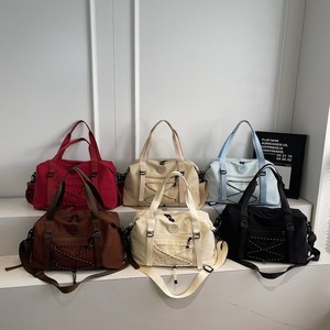 Sac de voyage pliable léger et peu encombrant, design haute densité, imperméable, multi-poches, fermeture éclair - Product Image 1