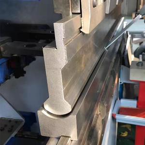 Prensa de freno de alta calidad, troquel de herramientas inferiores para doblado de chapa hidráulica <span class=keywords><strong>CNC</strong></span>, herramientas de doblado personalizables, herramientas de radio - Product Image 2
