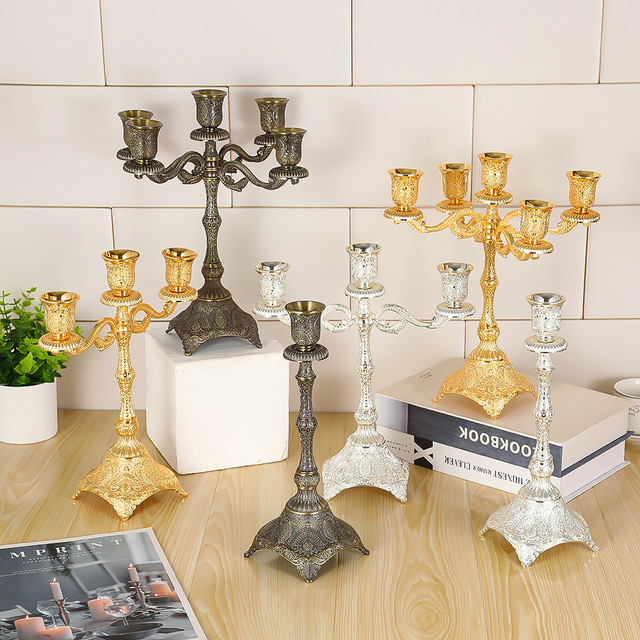 Luxury European Style Zinc Alloy Vintage Wedding Candle Holder for Dinner Decoration Ornaments