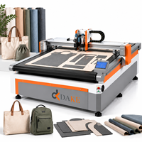 Machine de découpe de tissu CNC pour sacs en toile avec système d'alimentation automatique, haute vitesse et précision pour la découpe textile