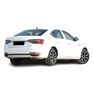 Voiture essence de taille moyenne <span class=keywords><strong>Skoda</strong></span> <span class=keywords><strong>Superb</strong></span> Tsi280 Dsg 1.4T haute performance 2023 2025, <span class=keywords><strong>Skoda</strong></span> <span class=keywords><strong>Superb</strong></span> en stock - Product Image 3