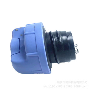 Couverture de réservoir d'urée en plastique Delong F3000 bleue pour accessoires de camion - Product Image 4