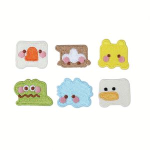 แผ่นปักลายการ์ตูนน่ารักขนาด 2.1-3.5 ซม. รีดติดเสื้อผ้า ของตกแต่งเสื้อผ้า DIY สั่งซื้อจำนวนมาก - Product Image 1