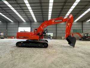 Excavatrice utilisée par DOOSAN DX225 22ton pour l'ingénierie de jardin vigoureux et durable de basses heures de travail caractéristiques noyau de PLC de roulement de pompe - Product Image 4