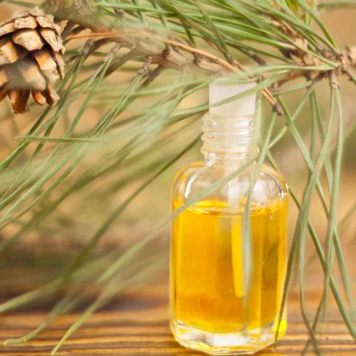 100% pure natural organic di Pino olio essenziale di 85% per il detersivo