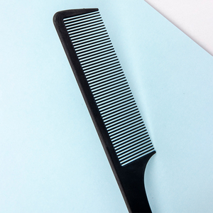 Peigne de coupe plat en fibre de carbone antistatique et résistant à la chaleur TIANBA, best-seller pour salon et usage domestique - Product Image 6