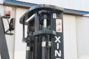 אירופה 3-6 מ 'טריפלקס תורן דיזל מזלג להרים 2-8 טון מחיר זול פנימי עלות בעירה מלגזה עם 10 טון אפשרות - Product Image 5