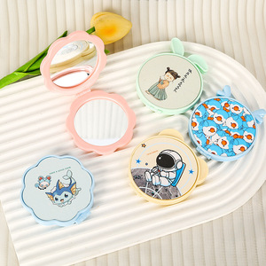 Cartoon Portable Makeup <b>Mirror</b> Mini Folding <b>Handheld</b> <b>Mirror</b> With Cute Design For Travel And Daily Use - Product Image 1