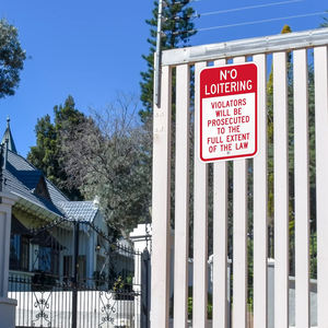 Aucune propriété privée de flânage Les intrus de surveillance 24 heures sur 24 seront poursuivis Signe Aluminium réfléchissant de qualité ingénieur 3M - Product Image 2