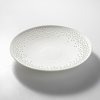 Sensation artistique Unique restaurant cinq étoiles hôtel porcelaine vaisselle fine plats en céramique assiette creuse en porcelaine peu profonde