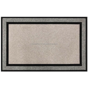 18 pouces. X 30 pouces. Tapis de porte en polyester gris vierge avec dos en caoutchouc pour sublimation, 24x36 pouces, 30x47 pouces - Product Image 1