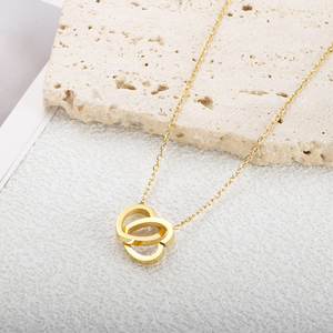 Collana di Moda in Vendita, Placcata in Oro 18K PVD, Acciaio Inossidabile con Doppio Cuore Cavo, Ciondolo per Donna - Product Image 4