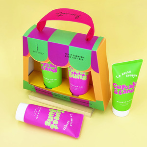 Set de Regalo Corporal Perfumado con Aroma a Cupcakes y Bollos Dulces, con Baño de Burbujas de 100ml y Gel de Ducha de 100ml - Product Image 2