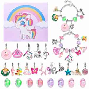 Kit Premium de Fabricación de Joyería Navideña para Niños, Pulsera de Cuentas con Cuentas Coloridas y Dijes Bonitos, Set de Acero Inoxidable, Caja Sorpresa - Product Image 5