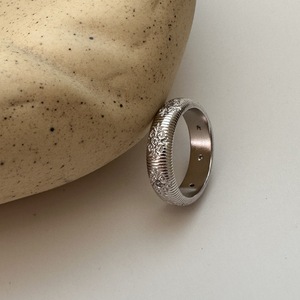 Bague en argent pur S925 de style italien Mid Ghulas, design rayé vintage avec motif géométrique, placage rhodium, accessoire de coiffure - Product Image 4