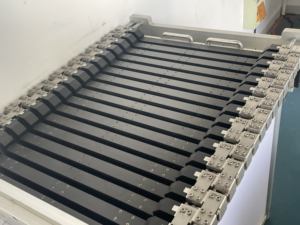 Palette de batteries à lames haute performance |   Conception de chargement horizontal |   Réduire le temps de montage de 30% - Product Image 3