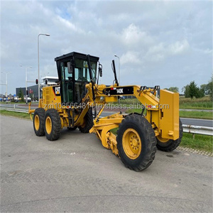 Niveleuse à moteur CAT 140H d'occasion, modèle 2022, avec moteur, boîte de vitesses et pompe - Garantie de 2 ans - Product Image 3