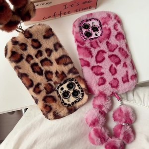 Ốp điện thoại lông thú báo hồng dành cho iPhone 15 Pro Max, phụ kiện điện thoại có giá đỡ, ốp điện thoại iPhone 17 Pro Max, ốp điện thoại di động - Product Image 1