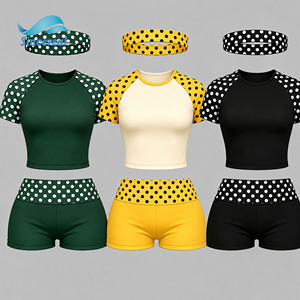 Set Due Pezzi Personalizzato a Pois in Morbido Misto Cotone Leggero e Traspirante per il Relax <span class=keywords><strong>Estivo</strong></span> - Completo con Pantaloncini per Donna - Product Image 1