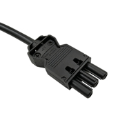 Câble d'alimentation BS1363 13A 250V avec prise britannique vers connecteur enfichable GST H05VV-F 3G1.5mm² pour l'alimentation des luminaires et meubles commerciaux