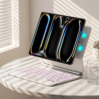 Nouveau clavier Magic pour iPad Pro 13 pouces M5/M4, pavé tactile à 3 doigts, connexion sans fil, clavier rétroéclairé 7 couleurs