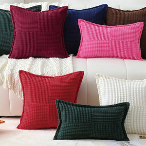 Coussins décoratifs en chenille de polyester, doux pour la peau, écologiques, pour usage hôtelier, avec garnissage en grains de maïs, housse de <span class=keywords><strong>coussin</strong></span> lavable avec fermeture éclair - Product Image 4