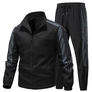 Ensemble Sportif Transfrontalier 2026 pour Hommes – Nouvelle Collection Printemps Tendance Décontractée – <span class=keywords><strong>Pantalon</strong></span> Cargo Jeunesse Grande <span class=keywords><strong>Taille</strong></span> – Ensemble Élégant 100% Polyester à Capuche - Product Image 1