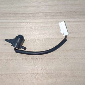 Botón de Apertura de Maletero para Mazda 6 GS1D568DXB, Diseño Minimalista en Plástico y Nylon - Product Image 2