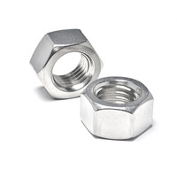 Écrou hexagonal métallique polyvalent conforme aux normes esthétiques pour l'assemblage de meubles modernes et l'utilisation de quincaillerie décorative interne