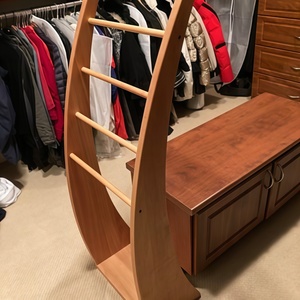 Appendiabiti Moderno con Design Curvo per <span class=keywords><strong>Camera</strong></span> <span class=keywords><strong>da</strong></span> Letto e Bagno, <span class=keywords><strong>Porta</strong></span> Asciugamani e Organizzatore per Vestiti, Stand Appendiabiti <span class=keywords><strong>da</strong></span> Terra - Product Image 2