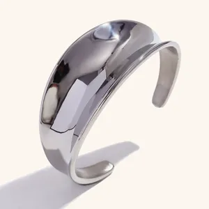 เครื่องประดับสแตนเลสกำไลข้อมือชุบทอง18K สไตล์ฮิปฮอป - Product Image 5