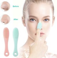 Brosse nasale en silicone très vendue pour l'élimination des points noirs, des peaux mortes et des impuretés, et la désodorisation/démaquillage