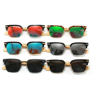 Lunettes de soleil rétro en bois TR, polarisées UV400, unisexes, à la mode, pour la protection solaire, les voyages et la conduite - Product Image 1