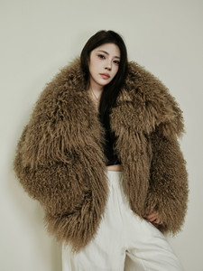 도매 신상 겨울 자켓 그린 리얼 몽골리안 양털 코트 여성용 리얼 퍼 숏 코트 - Product Image 4