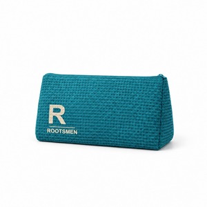 Pochette à maquillage gaufrée en polyester vert sarcelle 15x2x7cm, compacte, avec fermeture éclair, idéale pour les voyages, organiseur de cosmétiques, logo personnalisé, OEM ODM, faible MOQ - Product Image 2