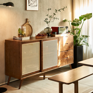 Credenza Moderna e Semplice in Legno di Frassino Massiccio e Rattan, Multifunzionale per Soggiorno, con <span class=keywords><strong>Doppia</strong></span> Porta e Cassettiera Integrata - Product Image 1