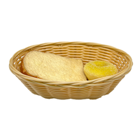 Stevige ovale holle PP draadmand met gladde, afgeknipte randen, ideaal als keukenorganizer voor fruit, brood, snacks en presentatie.