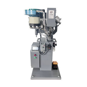 Machine automatique de rivetage de lacets, boutons et anneaux en D JZ-989DS avec moteur servo et contrôle PLC pour chaussures - Product Image 1