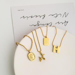 Collar de cadena de acero y titanio de alta calidad <span class=keywords><strong>para</strong></span> mujer, cadena de clavícula, color dorado y lujoso - Product Image 2