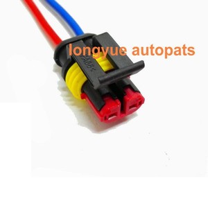 ขั้วต่อรถยนต์แบบ 2 ขา Longyue Autopats รุ่น PT1780 88988136 สำหรับเซ็นเซอร์น้ำหล่อเย็น เครื่องฉีดน้ำ ปั๊มน้ำมันไฟฟ้า และไฟหน้า - Product Image 1