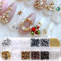 Perles de Noël en plastique avec strass, billes de caviar 3D, mini-perles de couleurs mélangées, micro-billes, breloques pour ongles, perles de différentes tailles, art des ongles de Noël