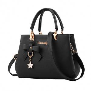 Bolsa femenina colorida y duradera en EVA con detalles personalizados, estilo clásico y moderno, impermeable con cremallera grande. - Product Image 1