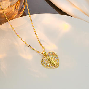 Collar con Colgante de Corazón de la Virgen María en Acero Inoxidable Chapado en Oro al por Mayor, Collar de Fiesta para Mujer con Circonita en Forma de Corazón - Product Image 6