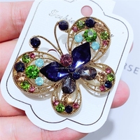 Nouvelle conception de broche en métal à motif papillon et cœur, logo personnalisé, alliage de zinc, épingle de sûreté pour costume et écharpe homme et femme