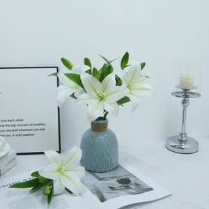 Fleurs de lys artificielles en caoutchouc souple, branche unique, pour décoration de mariage, maison et extérieur - Product Image 3